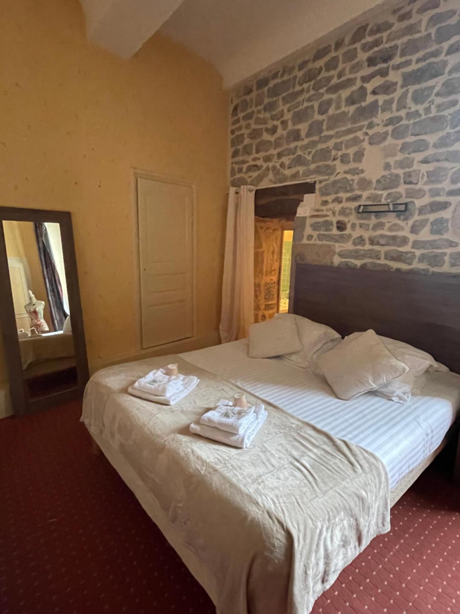 Hotel Du Commerce Semur-en-Auxois Exteriör bild